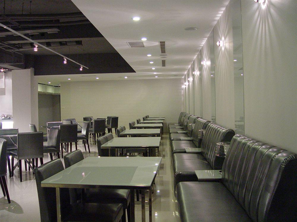 The Riverside Hotel Esthetics Kaohsiung Exterior foto